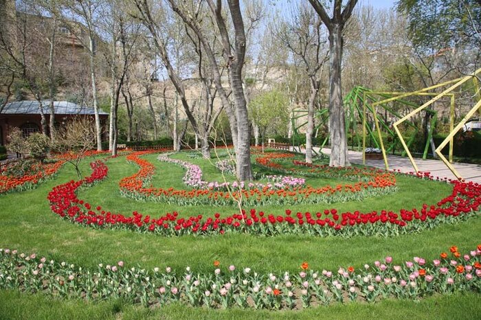 جشنواره لاله‌های کرج فروردین 14043